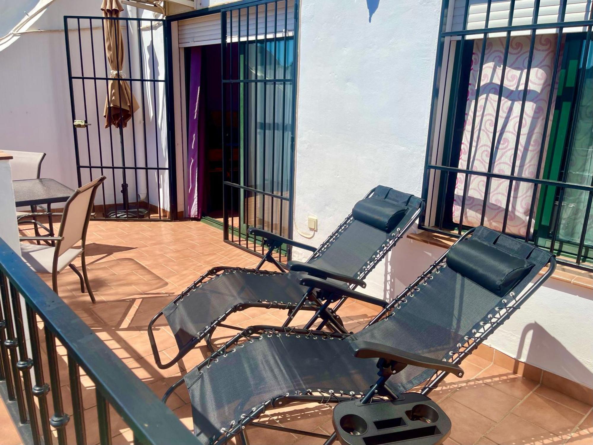 Apartamentos Axarquia 1, terraza privada con vistas a la montaña rio y al mar Frigiliana Exterior foto